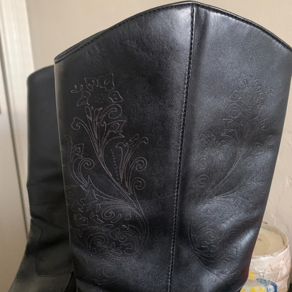 Matisse Black Cowboy Boots Women size 8.5 Used - Picture 4 of 10